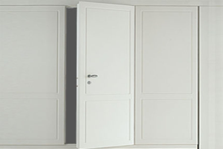 Version with 3 point locking system